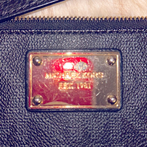 Michael Kors Black Wristlet - Picture 2 of 4